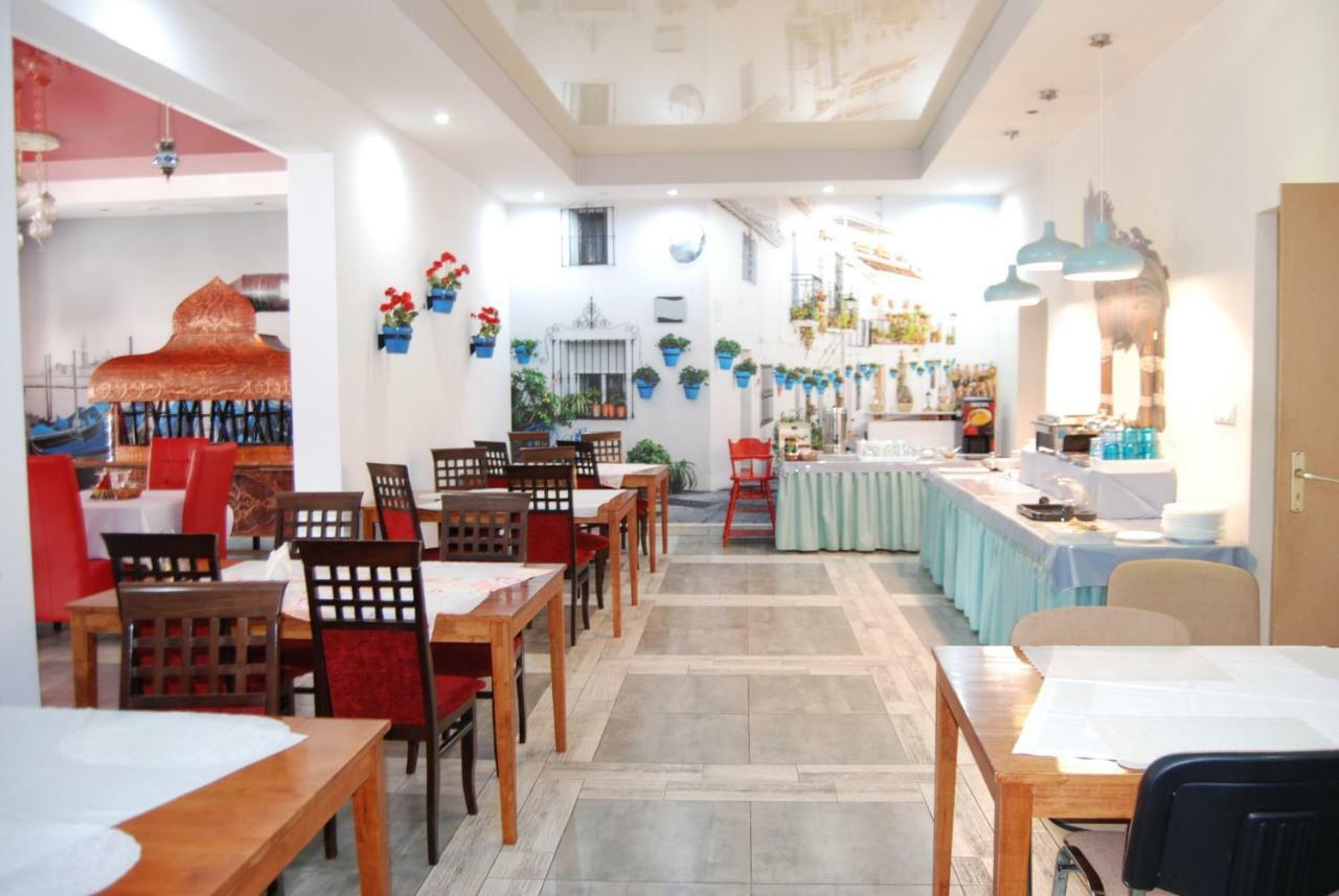 Amigo Hotel Sulejówek エクステリア 写真